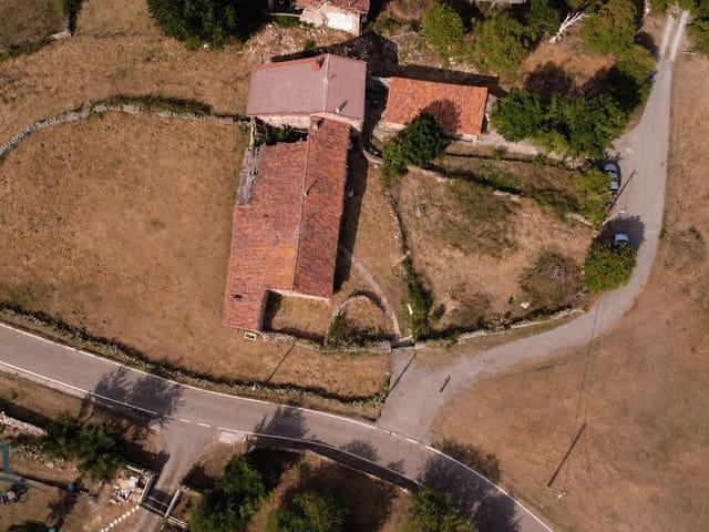 Finca/Casa Rural en venta en Campoo de Yuso, Cantabria