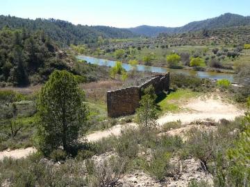 Finca/Casa Rural en venta en Caseres, Tarragona