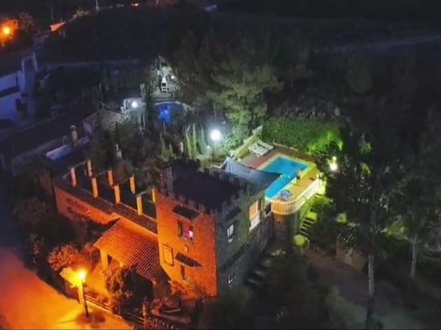 Finca/Casa Rural en venta en Castilléjar, Granada