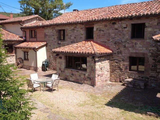 Finca/Casa Rural en venta en Aguilar de Campoo, Palencia