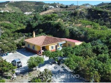 Finca/Casa Rural en venta en Benamocarra, Málaga Costa del Sol