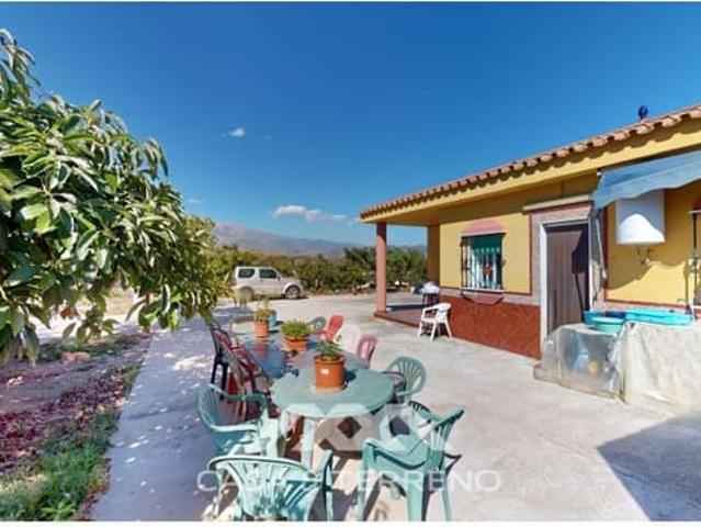 Finca/Casa Rural en venta en Benamocarra, Málaga Costa del Sol