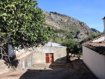 Finca/Casa Rural en venta en Benaoján, Málaga