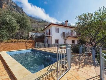 Finca/Casa Rural en venta en Güéjar Sierra, Granada