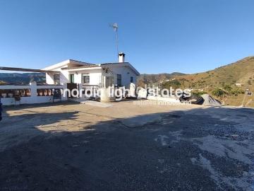 Finca/Casa Rural en venta en El Borge, Málaga Costa del Sol