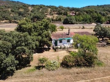 Finca/Casa Rural en venta en Higuera de la Sierra, Huelva