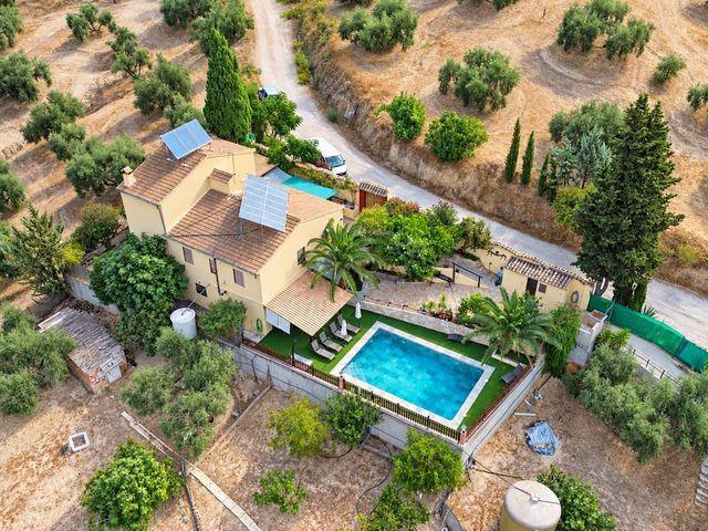 Finca/Casa Rural en venta en Iznájar, Córdoba