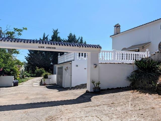 Finca/Casa Rural en venta en Iznájar, Córdoba