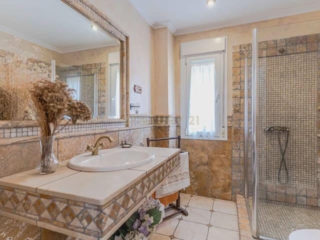 Finca/Casa Rural en venta en Jaén, Jaén