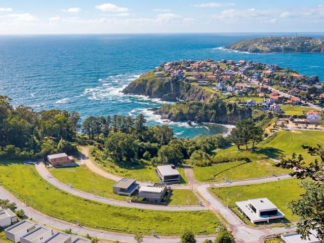 Finca/Casa Rural en venta en Oleiros, A Coruña Rías Altas