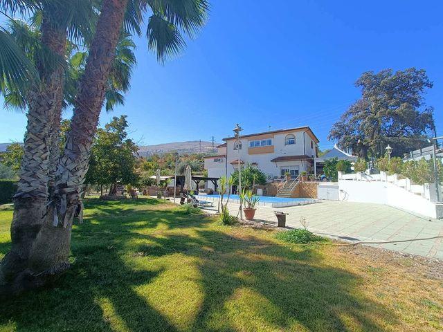 Finca/Casa Rural en venta en Loja, Granada