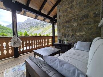 Finca/Casa Rural en venta en Posada de Valdeón, León