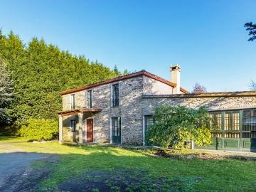 Finca/Casa Rural en venta en Toques, A Coruña