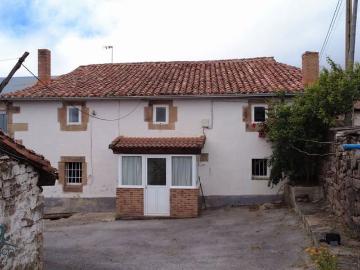 Finca/Casa Rural en venta en Valdeolea, Cantabria