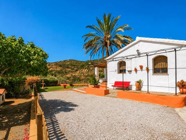 Finca/Country House for rent in Frigiliana, Málaga