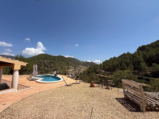 Finca/Country House for rent in Relleu, Alicante