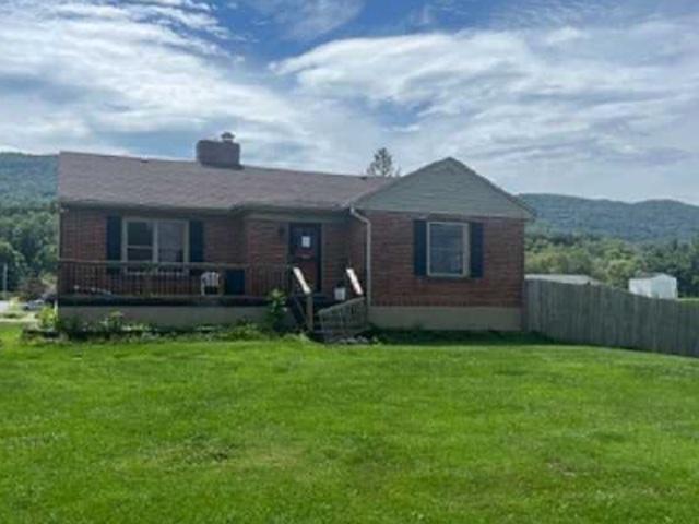Fincastle Ln