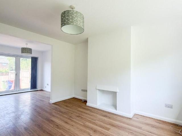 Finch Road, Chipping Sodbury BS37, 3 bed semi detached house to rent, £1,550 pcm | PrimeLocation