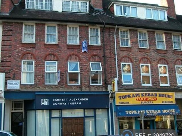 Finchley Lane, London, NW4 3 bed flat to rent £2,100 pcm £485 pw