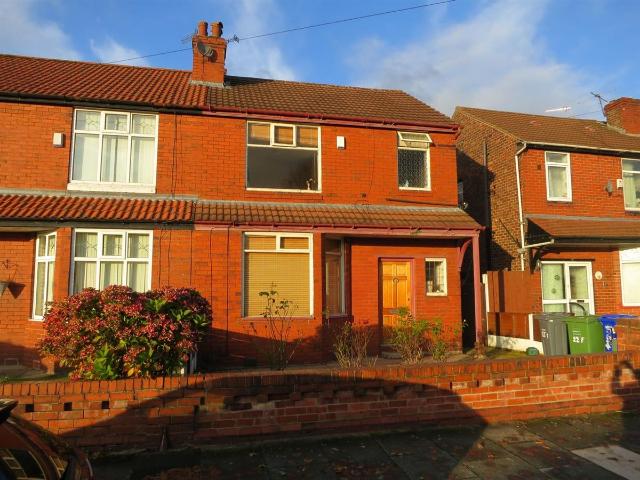 Finchley Road, Fallowfield, Manchester M14, 4 bed semi detached house to rent, £2,340 pcm | PrimeLocation