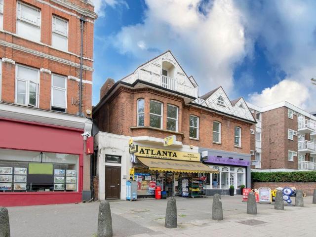 Finchley Road, Hampstead, London, NW3 4 bed flat to rent £4,850 pcm £1,119 pw