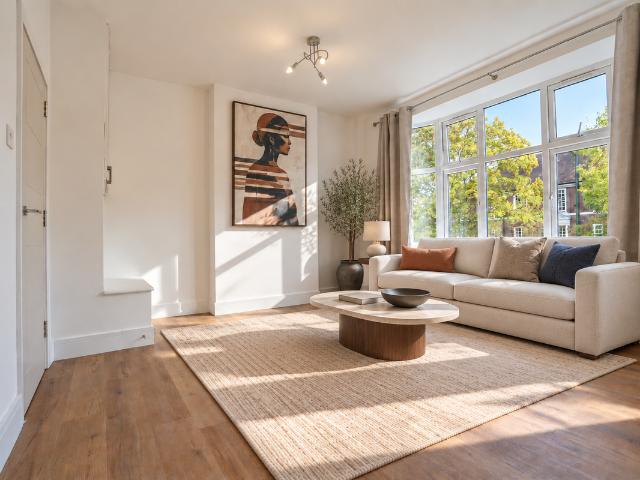 Finchley Road, London NW11, 3 bed flat to rent, £2,250 pcm | PrimeLocation