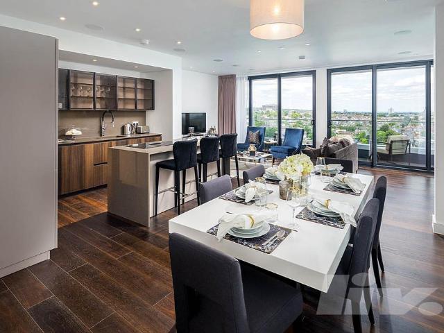 Finchley Road, London NW3 3 bed penthouse to rent £7,497 pcm £1,730 pw