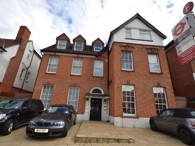 Finchley Road, London NW3, 2 bed flat to rent, £1,795 pcm | PrimeLocation