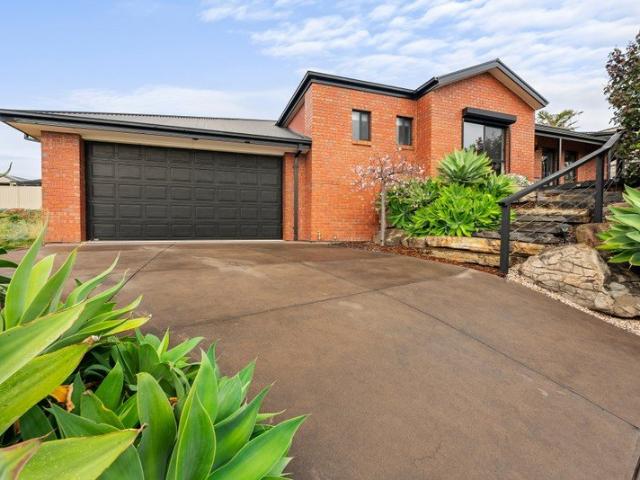 Find home: where family space meets panoramic views