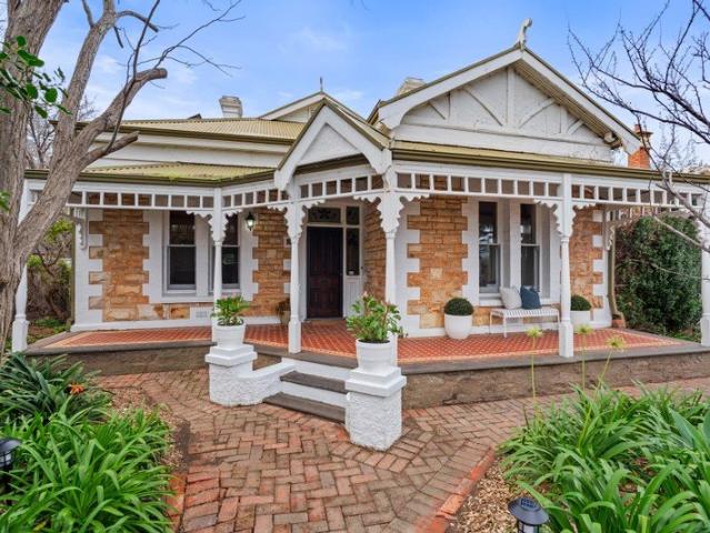 Find home: where timeless character meets coastal living