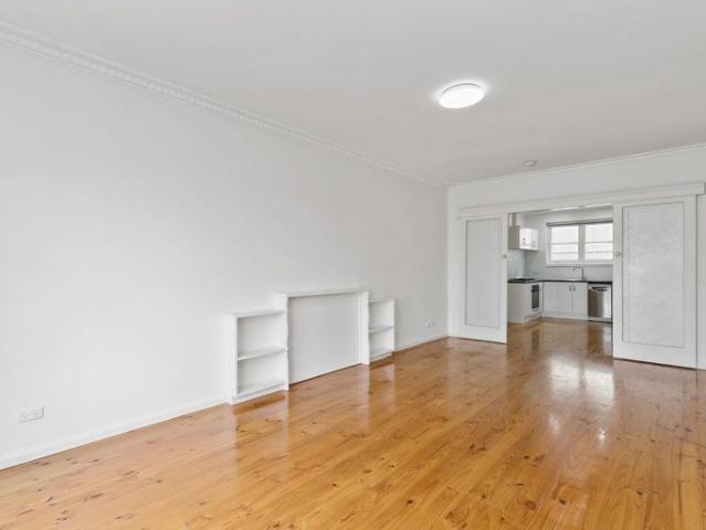 Find location: where beachside living meets everyday convenience