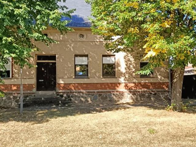 Finde dein Haus in 16835 Dierberg