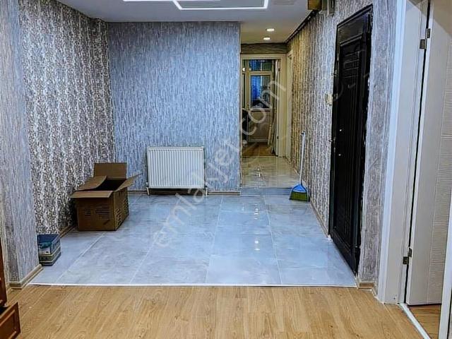 Findikzada Satılık Boş Daire Full Yapılıdi 2+1 1 Kat