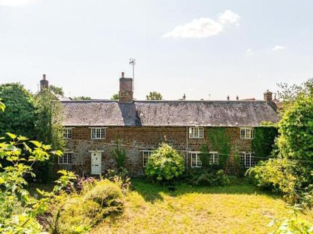 Finedon, Regent Street, Wellingborough, 4 Bedroom House