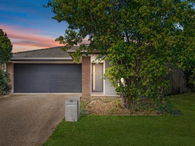 Finest Family Living in Stoneleigh Estate!