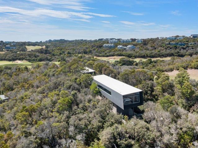Fingal House: Award Winning, Inspired Coastal Living