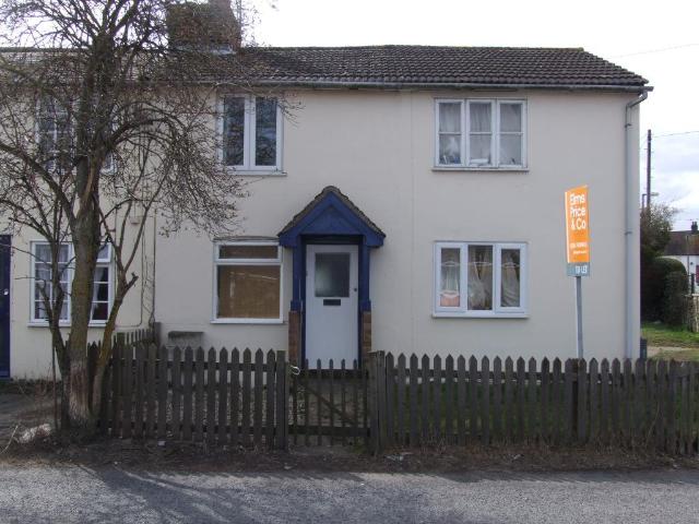 Fingringhoe Road, Colchester CO2 1 bed terraced house to rent £775 pcm £179 pw