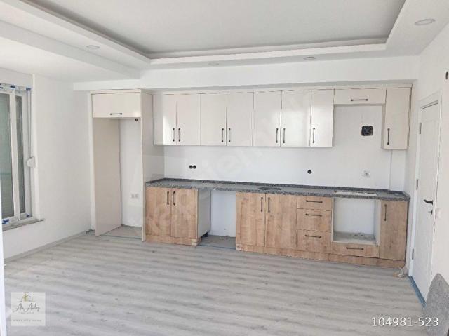 Finike Kum Mahallesi Denize Yürüme mesafesinde 5159m Satılık 1+1