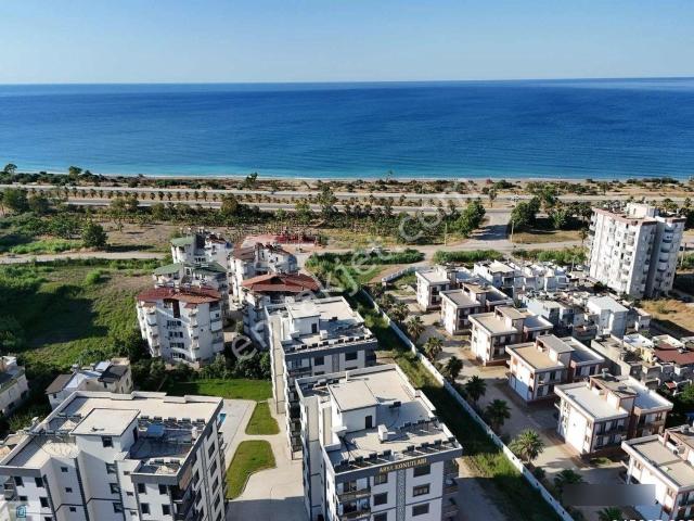 Finike Hasyurt Sahilde 2+1 Satılık Daire