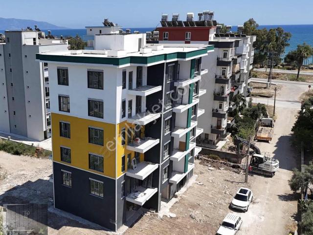 Finike Hasyurtta Satılık 1+1 Modern Akıllı Daire