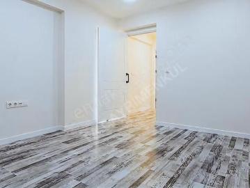 Finike İnönü Caddesi'nde Yeni Binada Kiralık 2+1 Daire