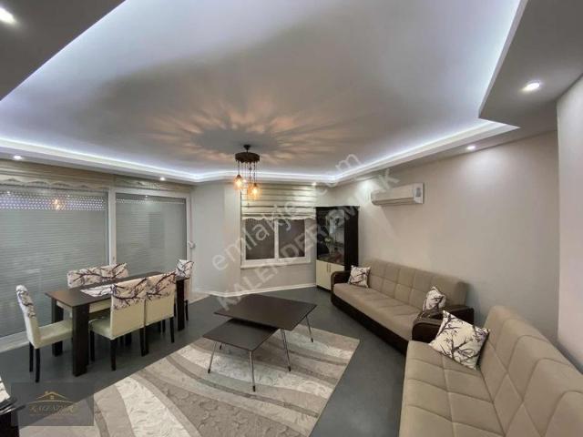 Finike Sahilkent Mahallesinde Full Eşyalı 3+1 Kiralık Daire