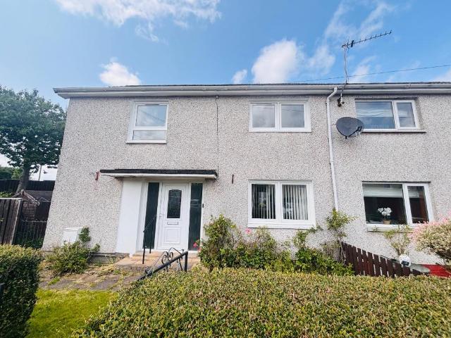 Finlay Drive, Linwood, Renfrewshire, PA3 3 bed terraced house to rent £995 pcm £230 pw