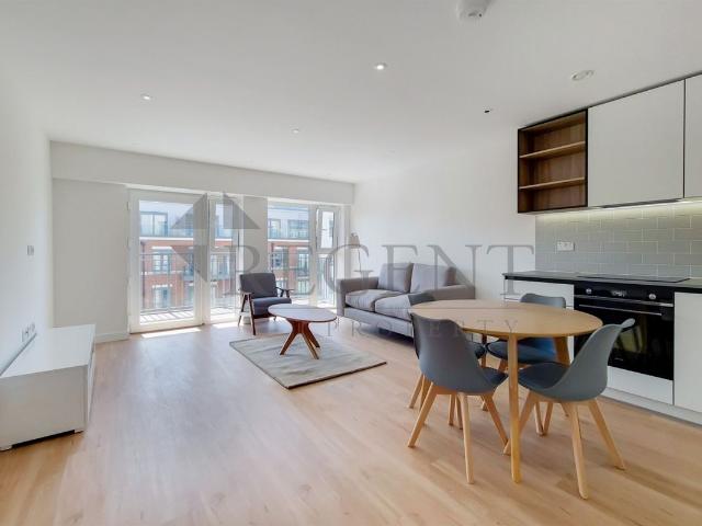 Finlay House, Beaufort Park NW9, 2 bed flat to rent, £2,400 pcm | PrimeLocation