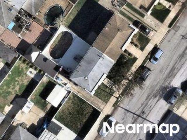 Finley Ave