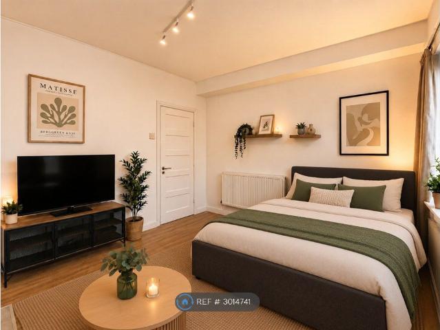 Finn House, London N1, 3 bed flat to rent, £2,950 pcm | PrimeLocation
