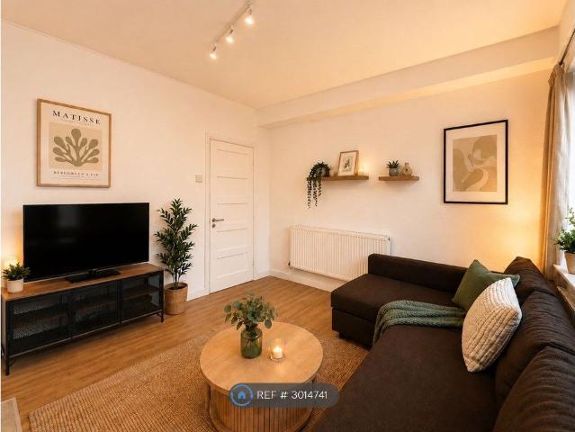 Finn House, London N1, 2 bed flat to rent, £2,950 pcm | PrimeLocation