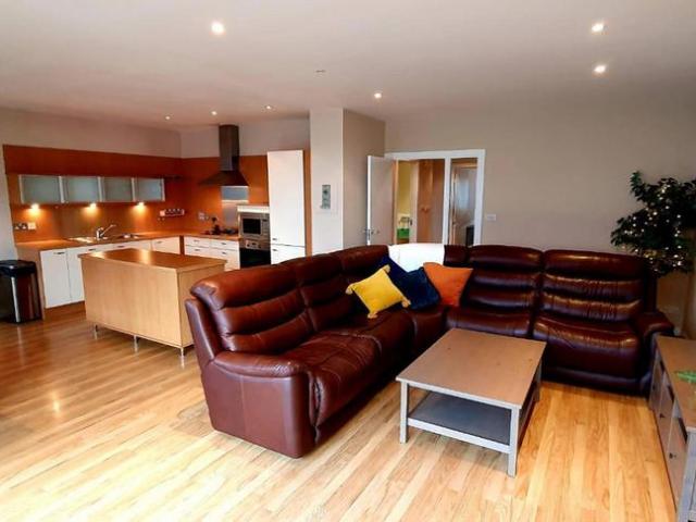 Finnieston Street, Glasgow, G3 8HD, United Kingdom | 2 bed apartment for rent #140400012 | Rentberry
