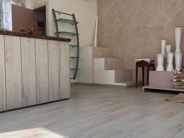 Fiori e Piante affitto a Castel di Lama | Centro Servizi Immobiliari
