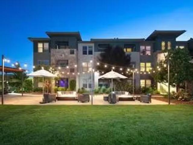 Fiori Estates, 5700 Dowdell Ave, Rohnert Park 2 Bedroom 2.